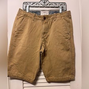 Hollister Long Board Fit Men’s Caramel Shorts Size 32